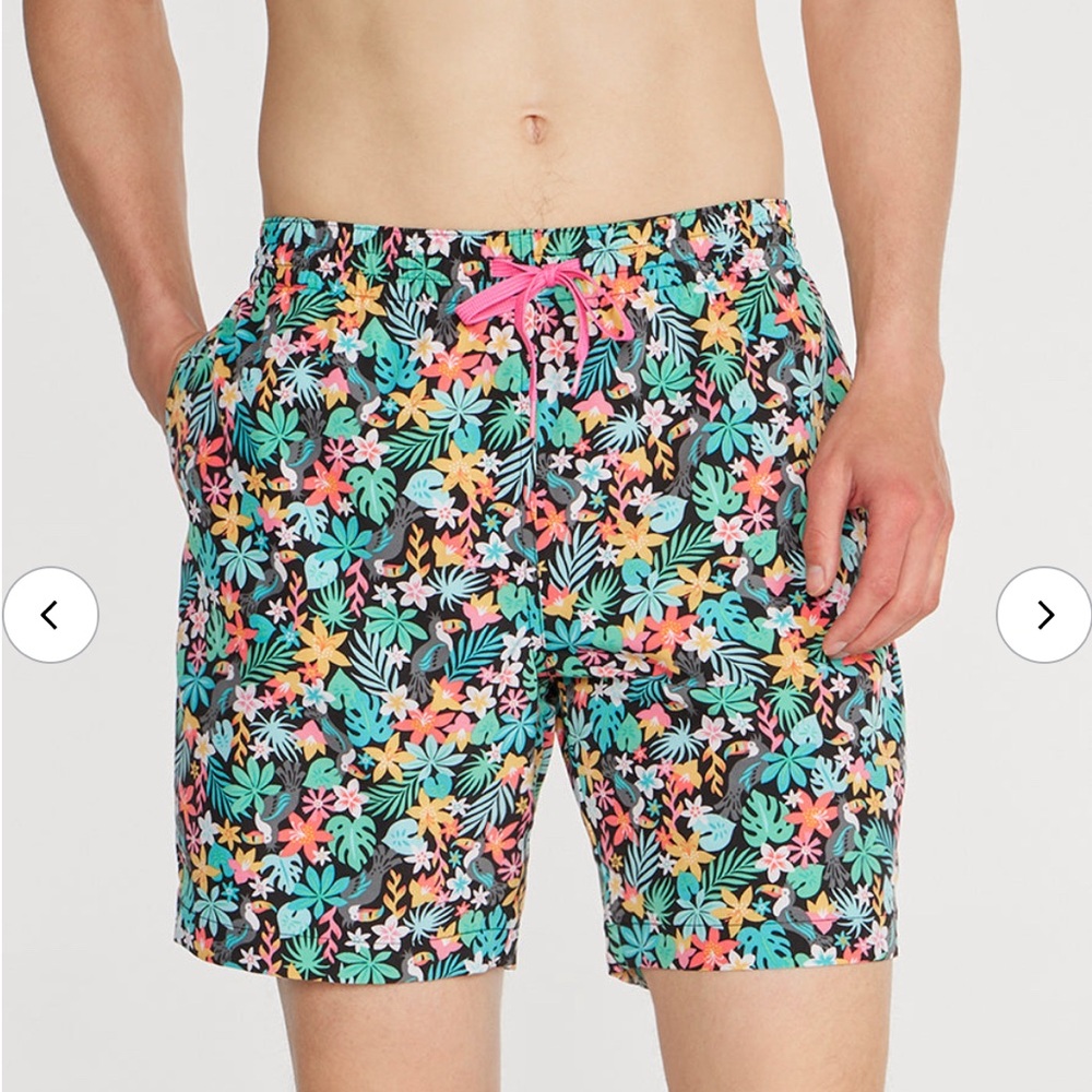 NWT Chubbies Boomerang Classic Swim Trunk Shorts